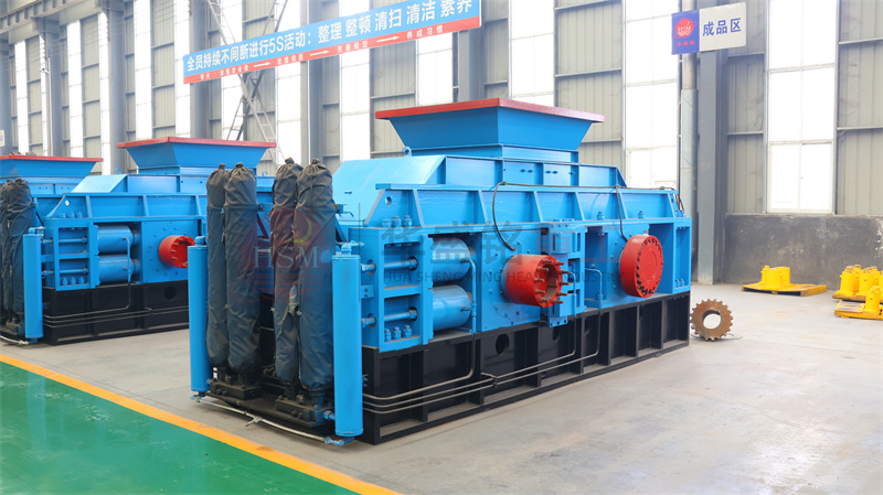 玄武巖數(shù)控液壓對(duì)輥制砂機(jī)市場(chǎng)價(jià)格多少錢(qián)？